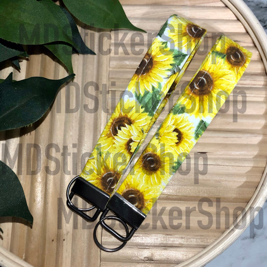White Sunflower Print Fabric Wristlet Keychain, Key Fob