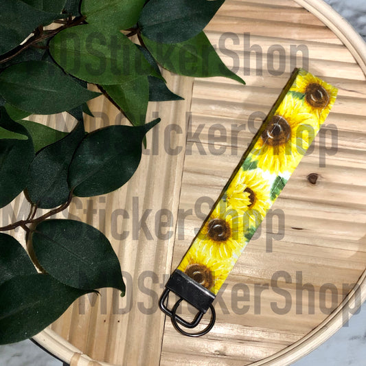 White Sunflower Print Fabric Wristlet Keychain, Key Fob