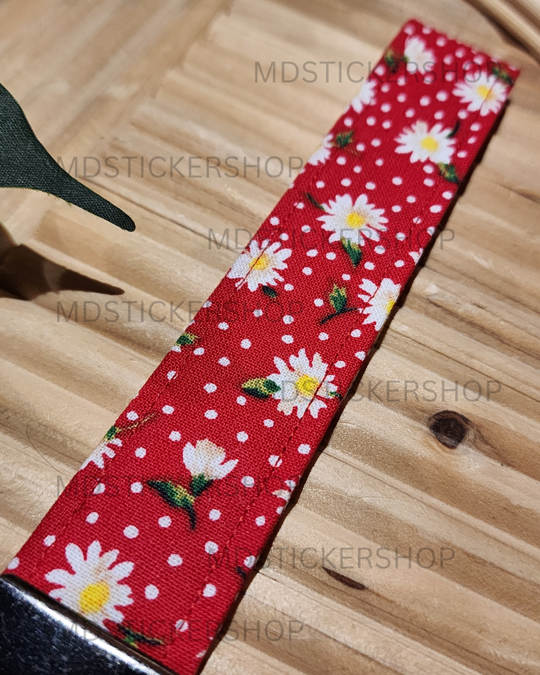 Red Dot Daisy Print Fabric Keychain, Key Fob
