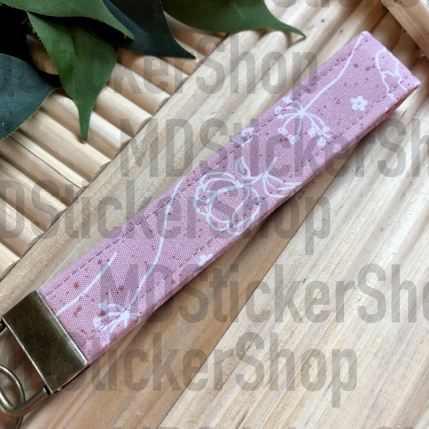 Mauve Floral Outline Print Fabric Keychain