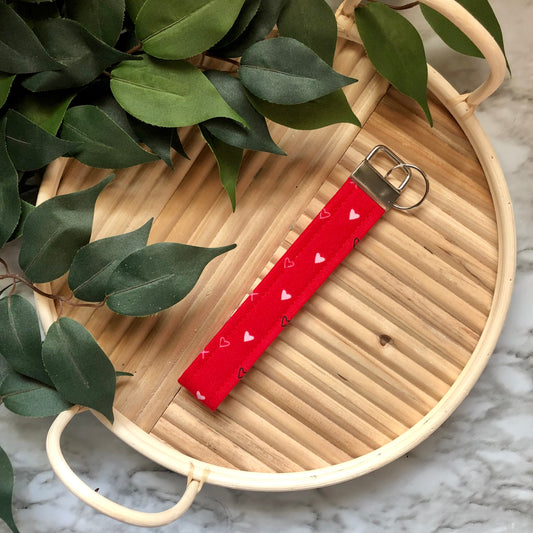 Red X’s and Hearts Print Fabric Wristlet Keychain, Key Fob