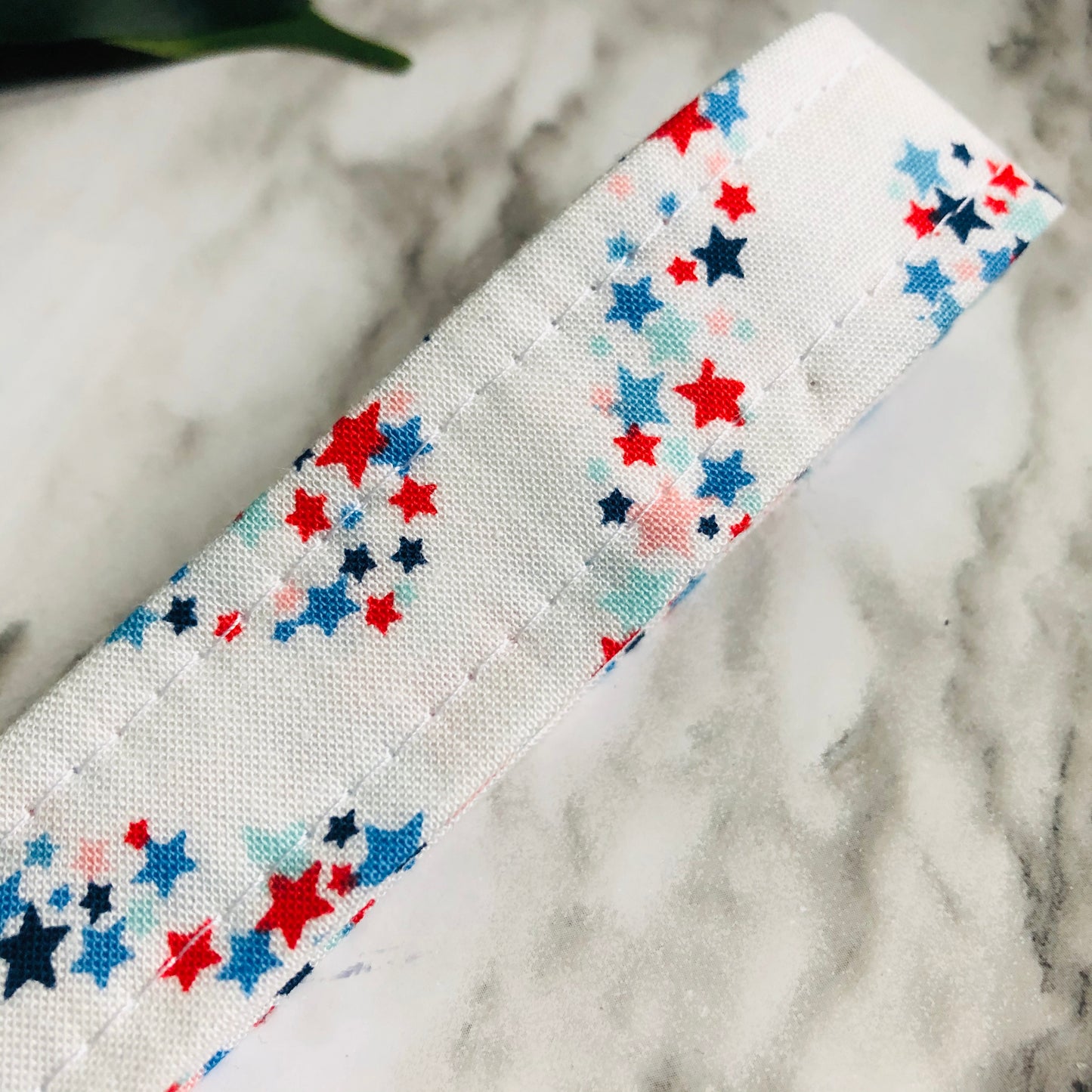 White with Patriotic Stars Print Fabric Wristlet Keychain, Key Fob