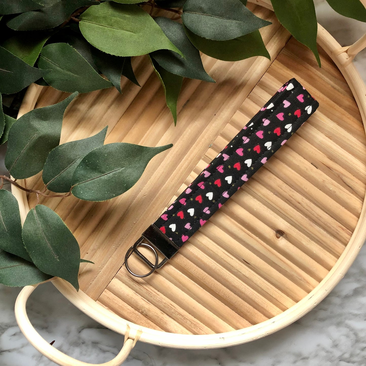 Black Mini Hearts & Glitter Dots Print Fabric Wristlet Keychain, Key Fob