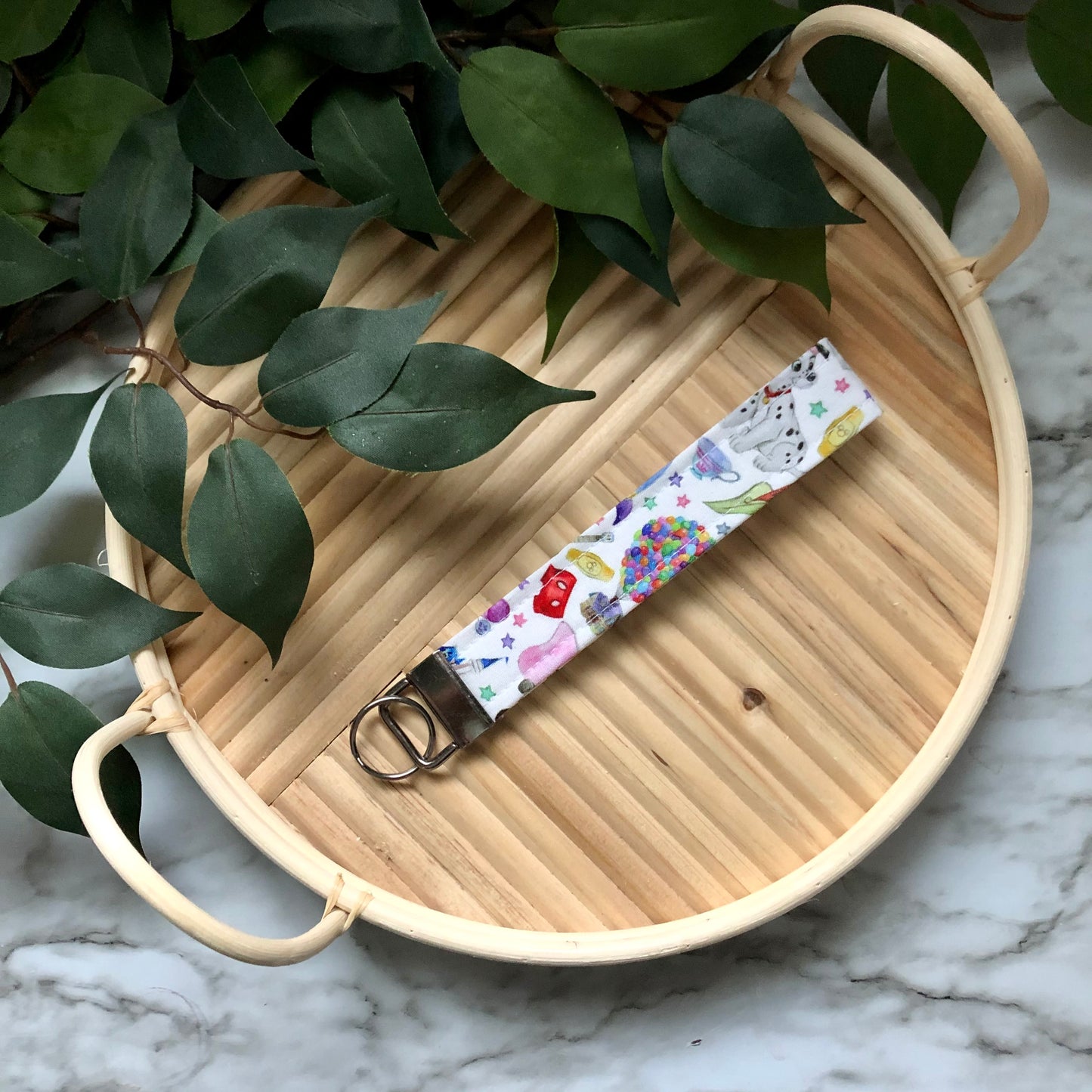 Disney Characters Print Fabric Wristlet Keychain, Key Fob