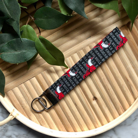 Black Chicago Bulls Print Fabric Wristlet Keychain, Key Fob