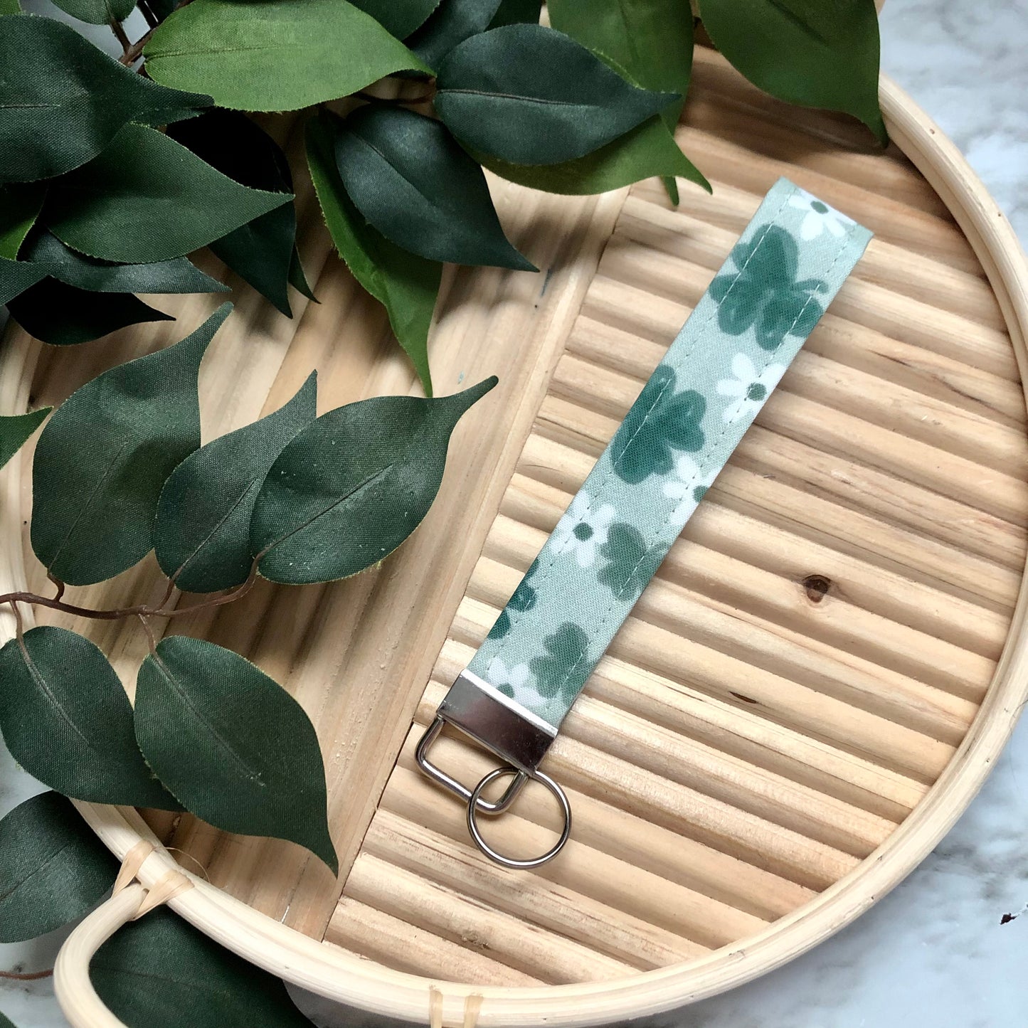 Daisies and Shamrocks Print Fabric Wristlet Keychain, Key Fob