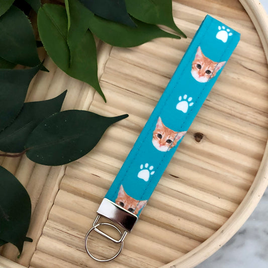 Blue Orange Tabby Print Fabric Wristlet Keychain, Key Fob