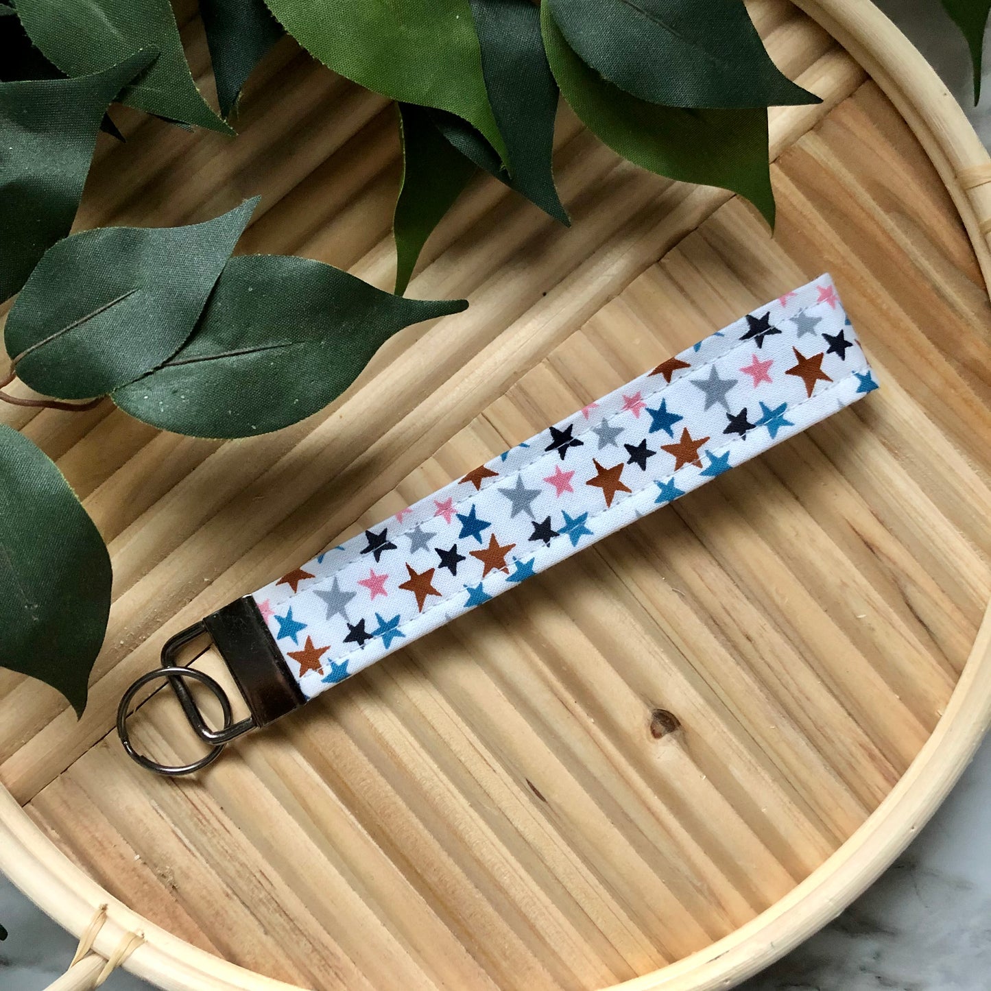 Colorful Stars Print Fabric Wristlet Keychain, Key Fob