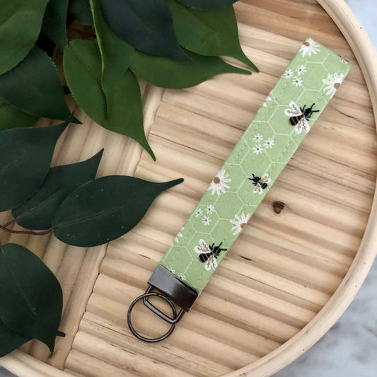 Green Bees & Daisies Print Fabric Wristlet Keychain, Key Fob