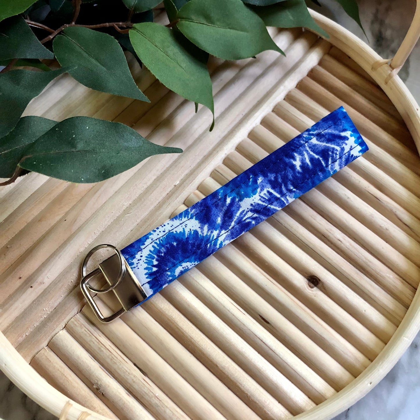 Blue and White Tie Dye Print Wristlet Keychain, Key Fob