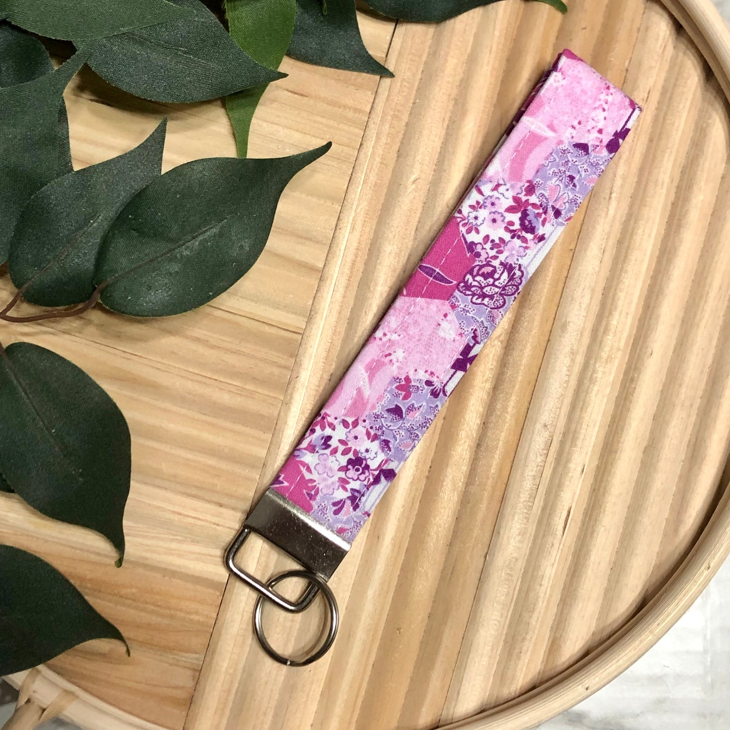 Pink Floral Patchwork Print Fabric Wristlet Keychain, Key Fob