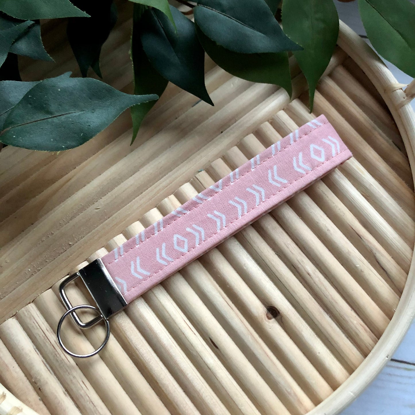 Pink Arrow Print Fabric Wristlet Keychain, Key Fob