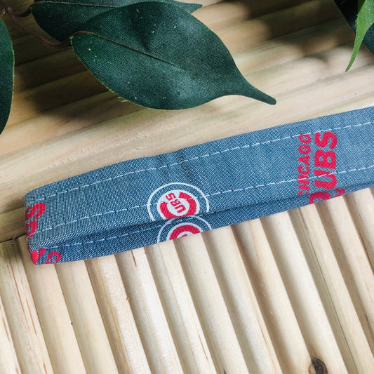 Chicago Cubs Baseball Small Logo Print Fabric Wristlet Keychain, Key Fob